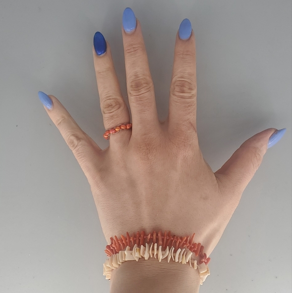 Shells and Coral Beaded Bracelet and Ring Set - Picture 8 of 11